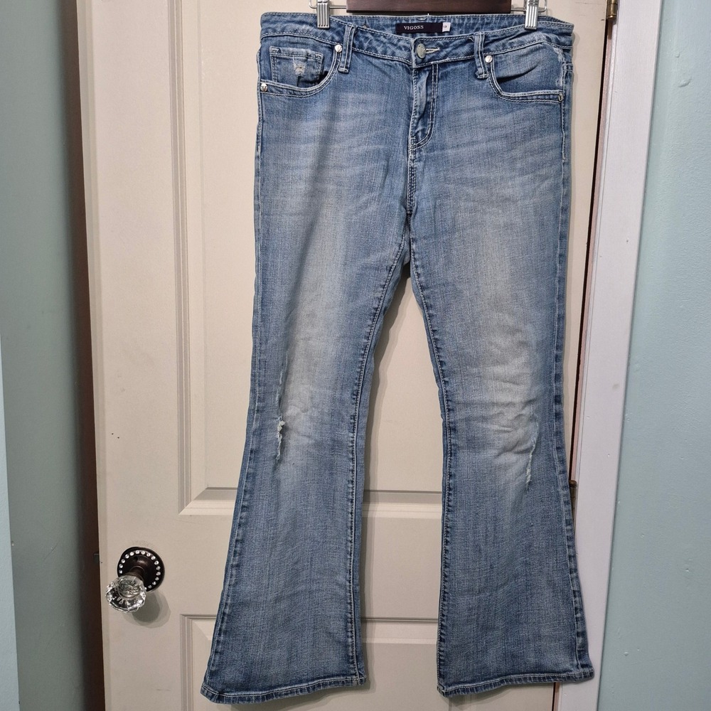 Vigoss Womens Light Wash Distressed Bootcut Jeans Size 13 Low Rise Flap Pocket - Picture 2 of 9